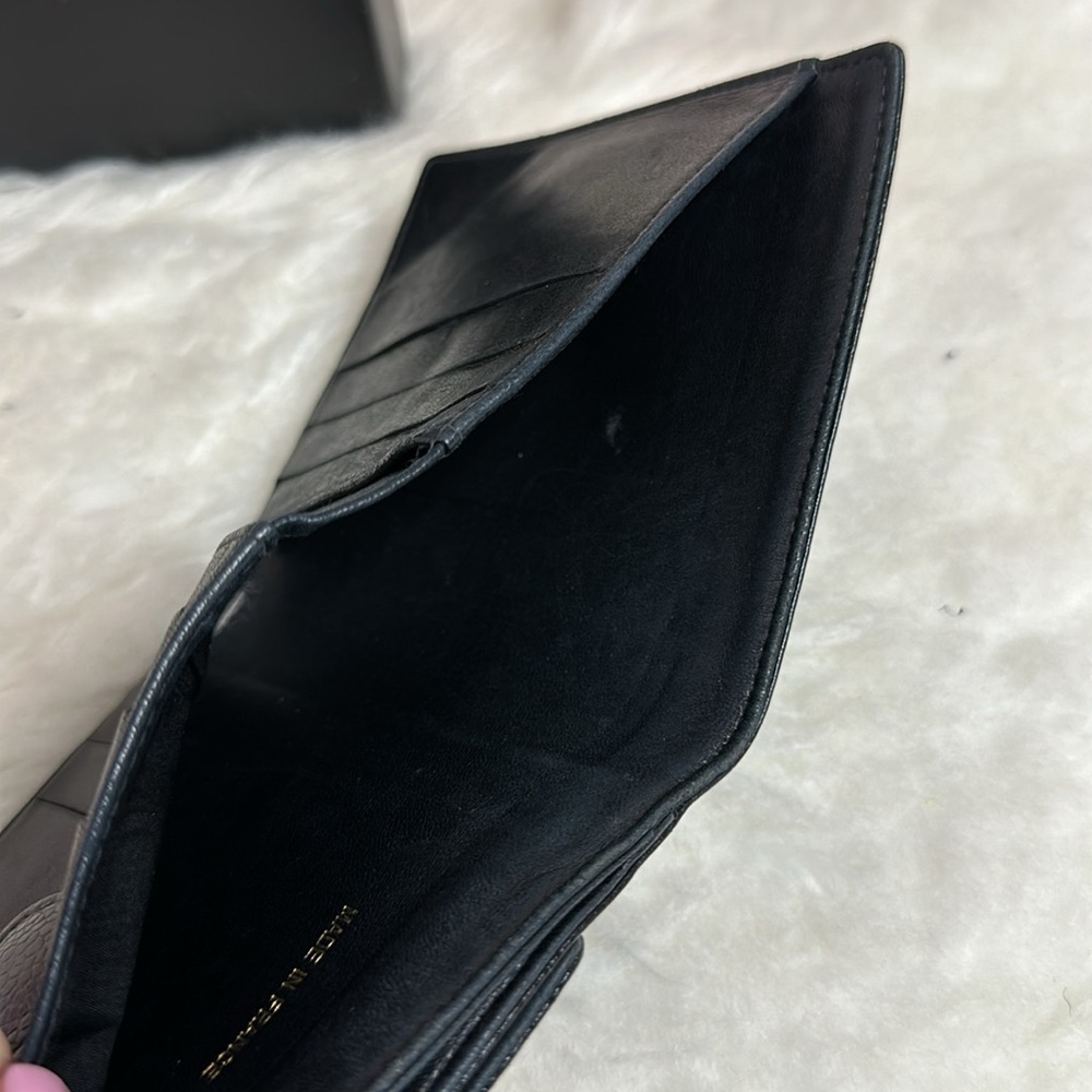 💯Authentic Chanel Caviar Short Wallet🍀 - Picture 10 of 15